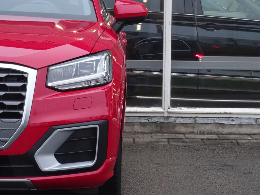 Audi Q2 1.0 tfsi sport pro line navi | stoelverwarming | trekhaak