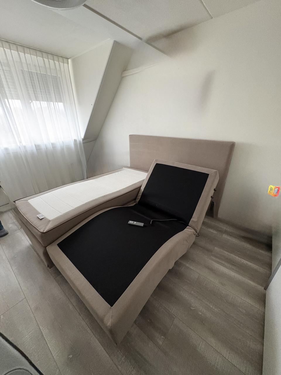 Complete boxspring Auping elektrisch verstelbaar