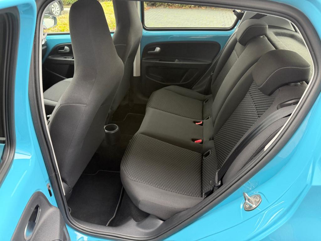 Volkswagen UP! 1.0 active 5-deurs | stoelverwarming | lichtmetalen velgen |