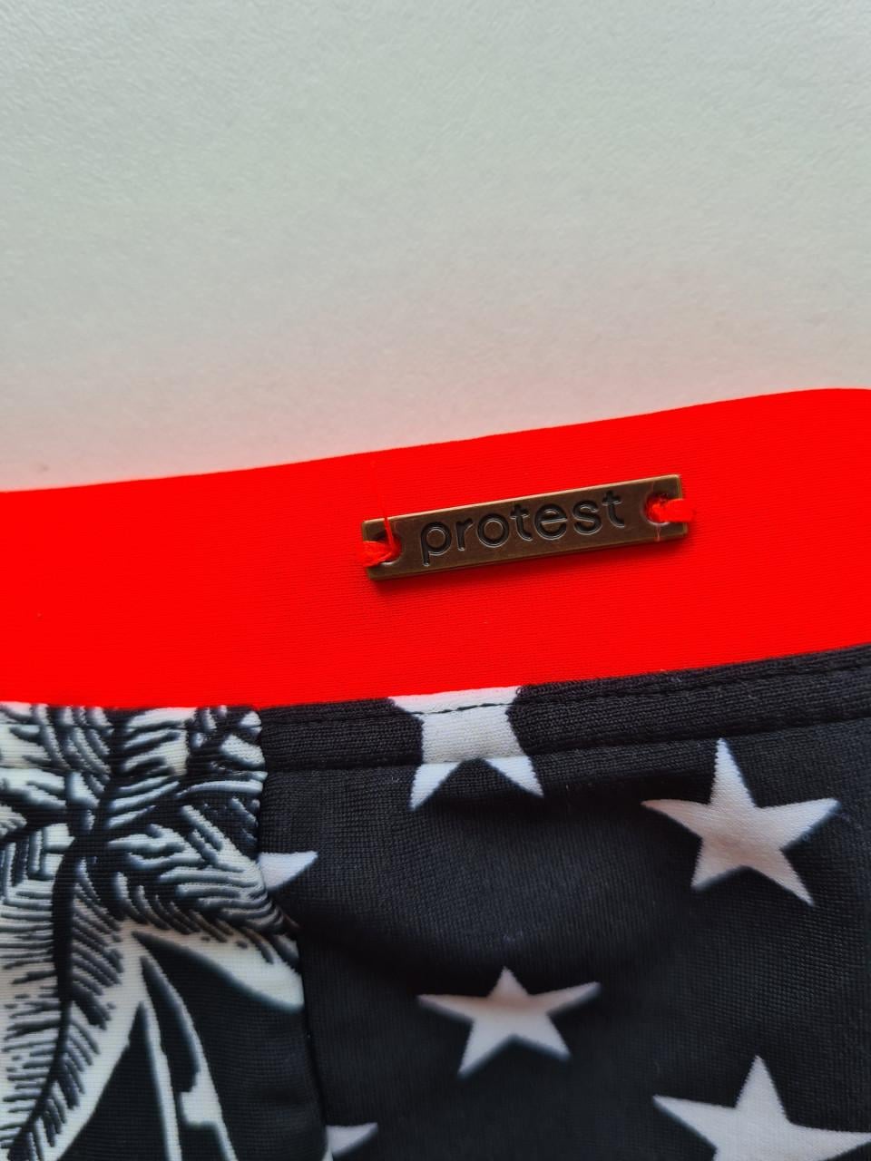 Nieuwe zwart-wit- fluo bikini van Protest Maat 128