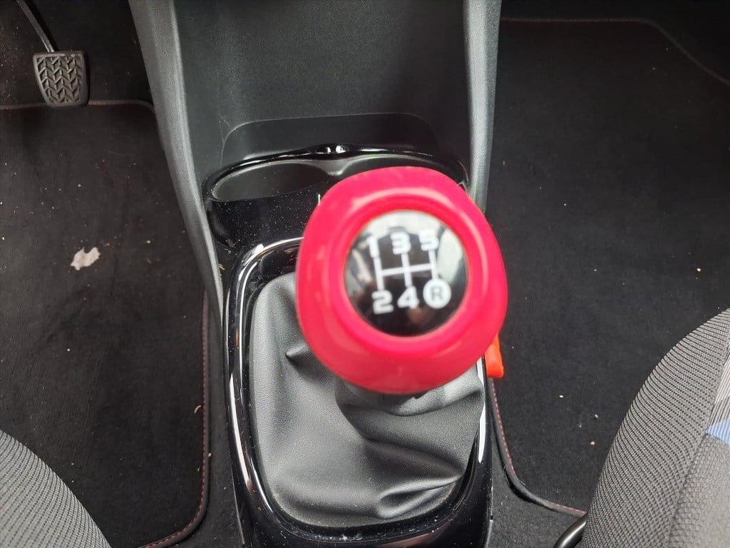 Peugeot 108 1.0 e-vti 68pk 5d envy airco | bluetooth bellen & muziekstreami