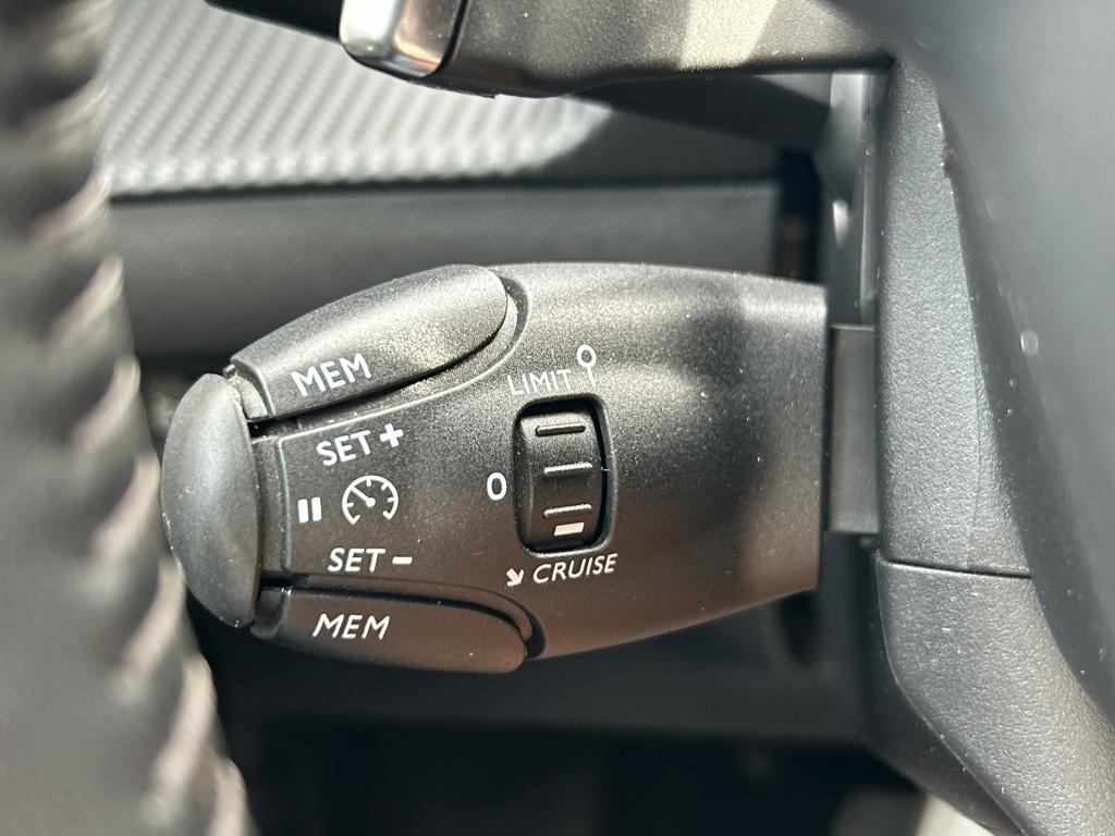 Peugeot 2008 1.2 130pk allure eat8 automaat apple carplay & android auto | 