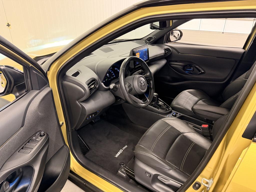 Toyota Yaris Cross 1.5 hybrid launch edition| jbl |hud| awd| stoelverw+stuu