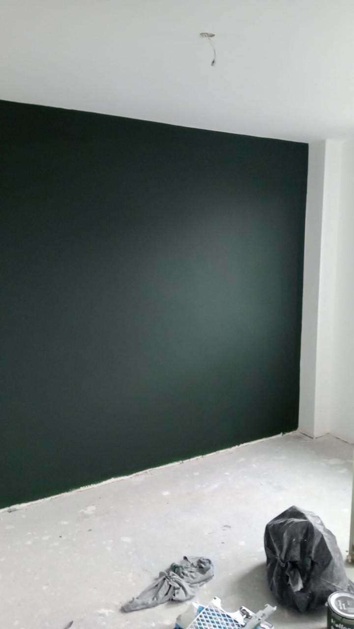 Professioneel schilder, stucwerk en laminaat legger Tel: 06-42810770