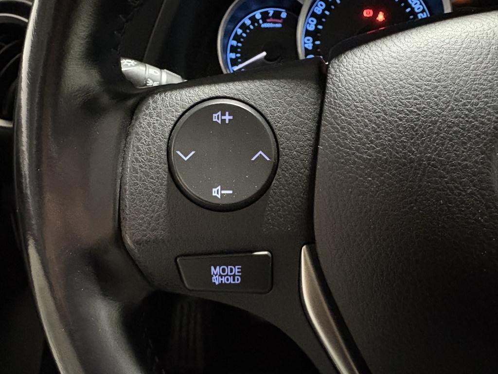 Toyota Auris 1.6 now | lage km-stand |