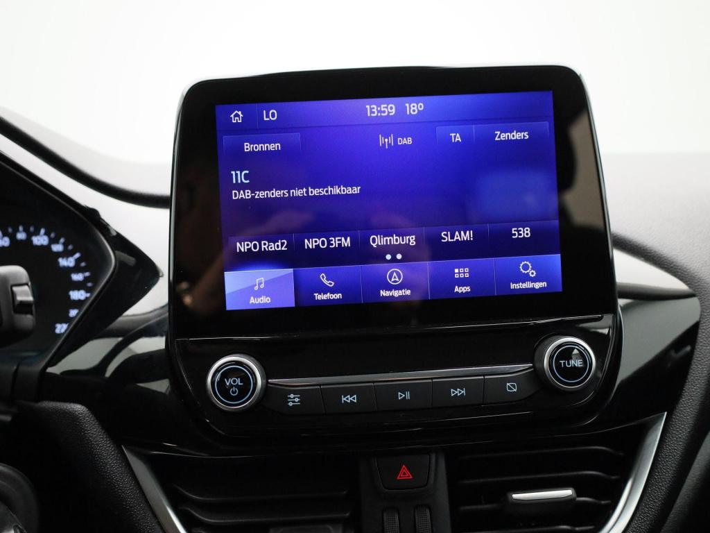 Ford Fiesta 1.0 ecoboost hybrid titanium