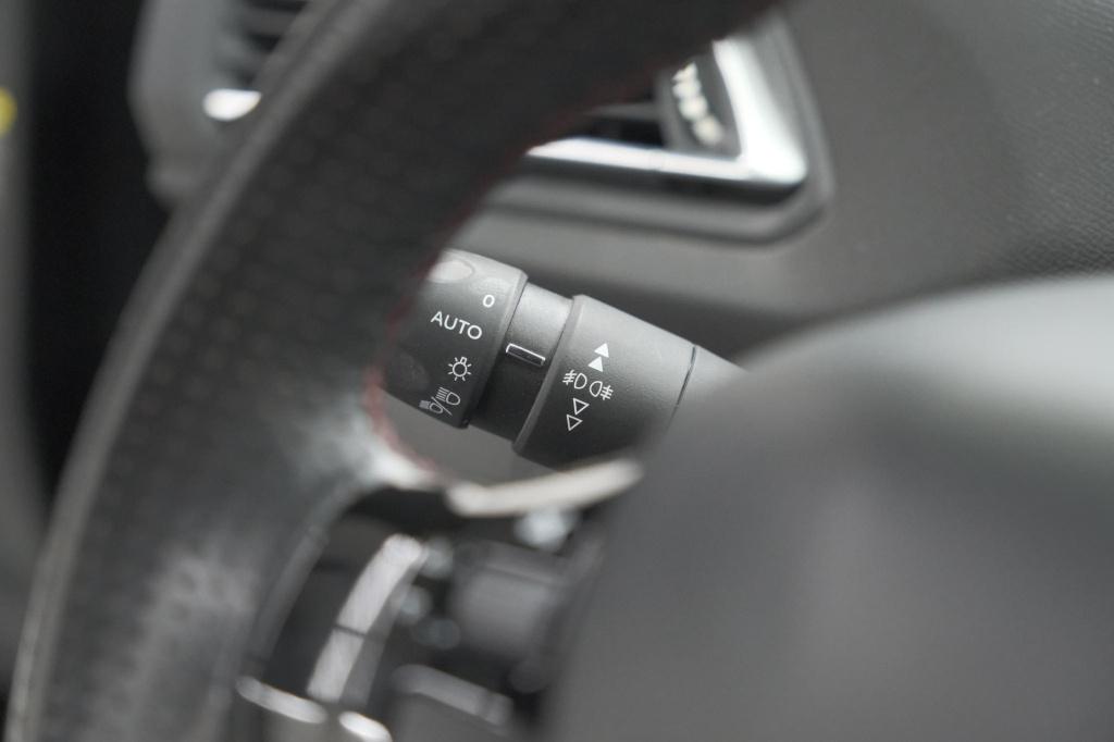 Peugeot 308 sw puretech 130 gt-line | trekhaak | panoramadak | camera | alc