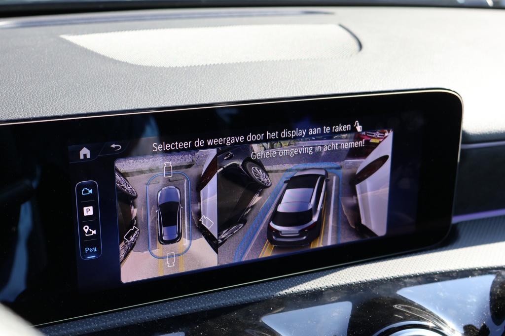 Mercedes-Benz A-Klasse 180 business solution amg i 2025 i panorama dak i mu