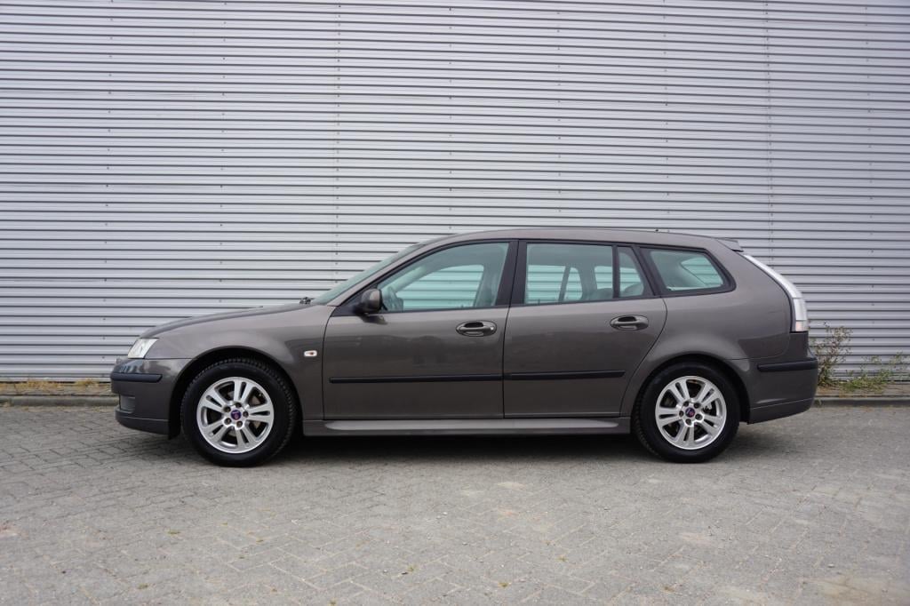 Saab 9-3 sport estate 1.8 vector airco / navi / cruise / stoelverw. / elekt