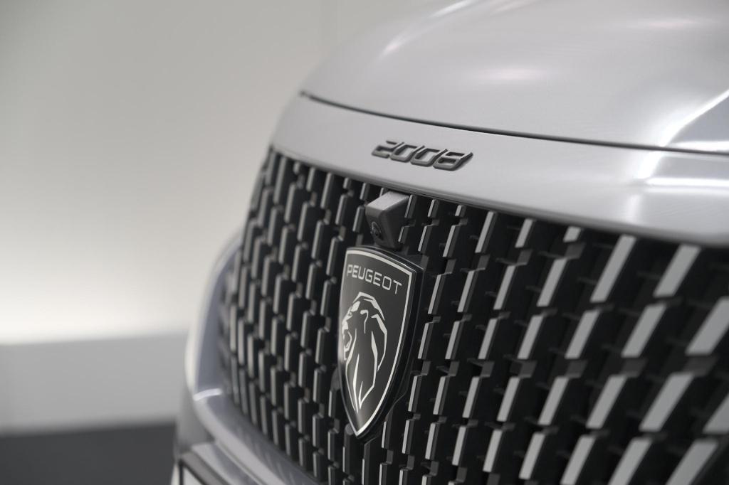 Peugeot E-2008 ev gt 50 kwh | 3 fase | 360 camera | adaptieve cruise contro