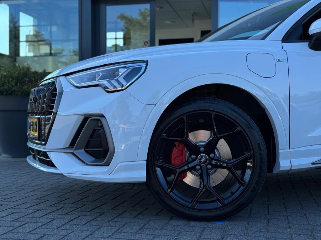 Audi Q3 45 tfsi e s edition * camera * matrix led * carplay