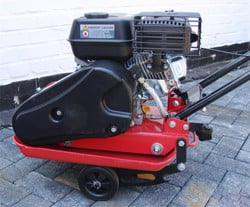 Crossfer trilplaat, 6.5pk motor, 83kg, gratis mat
