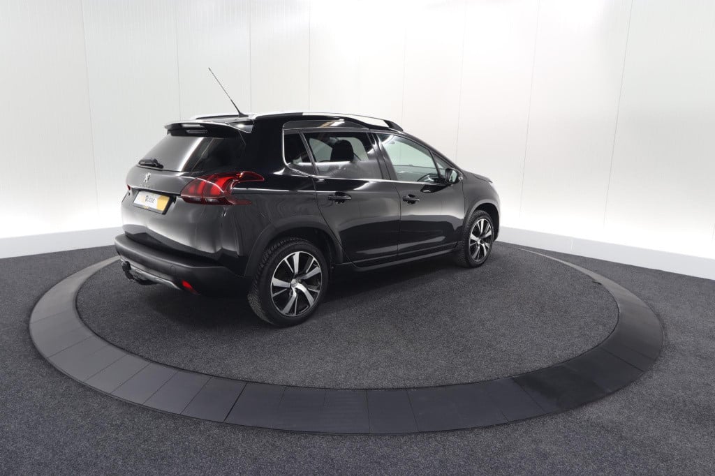Peugeot 2008 puretech 130 gt-line | trekhaak | camera | apple carplay | par
