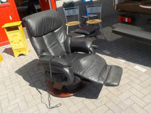 Leren elektrische draai  fauteuil met 2 motoren