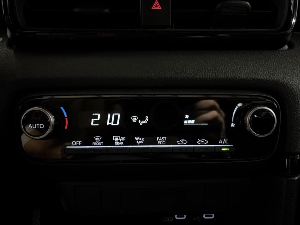 Toyota Yaris 1.5 hyb. 115 first edition | demo |