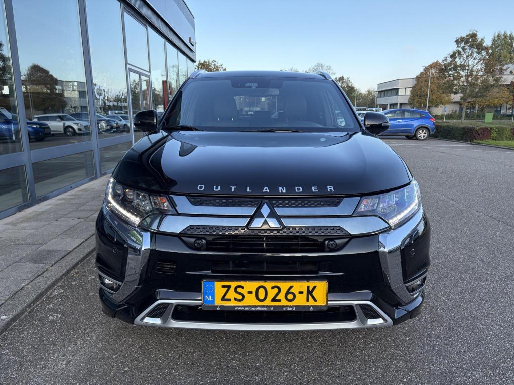 Mitsubishi Outlander 2.4 phev instyle |1500 kg trekgewicht |sportpakket
