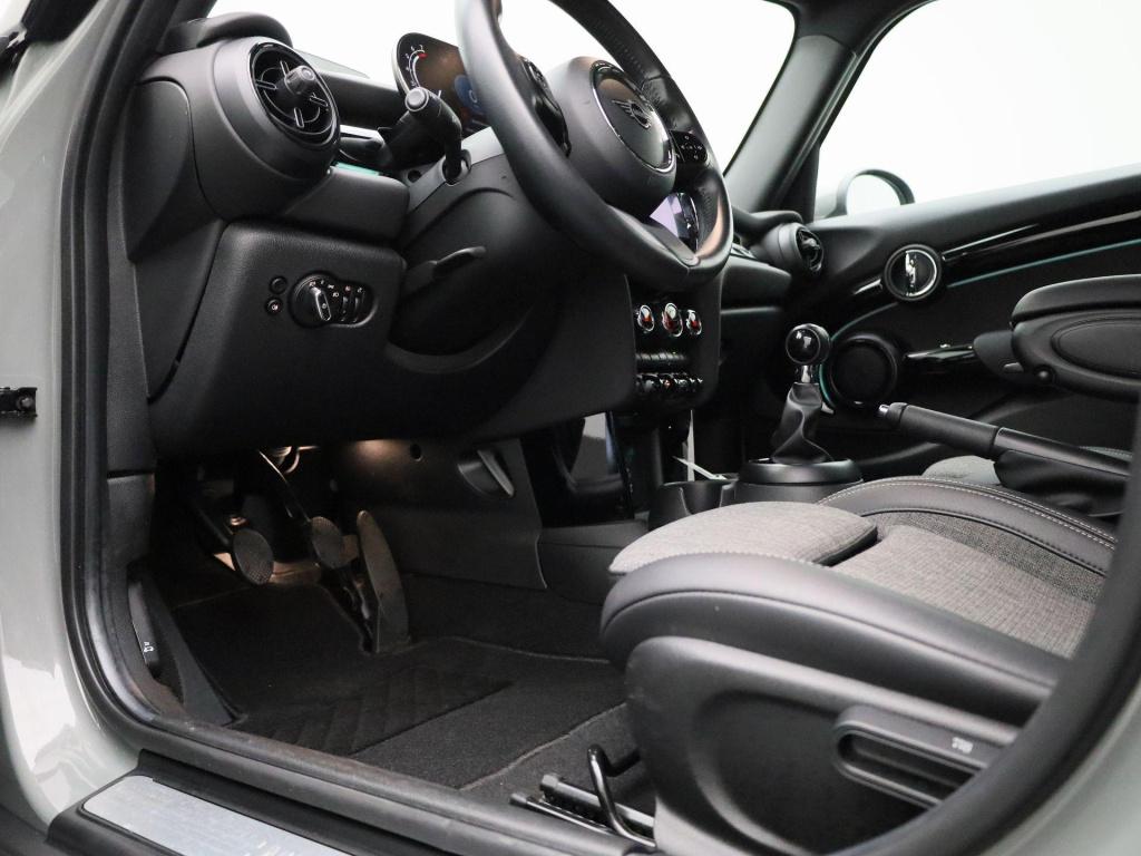 Mini One mini 1.5 business edition | navigatie | apple carplay | heads-up d