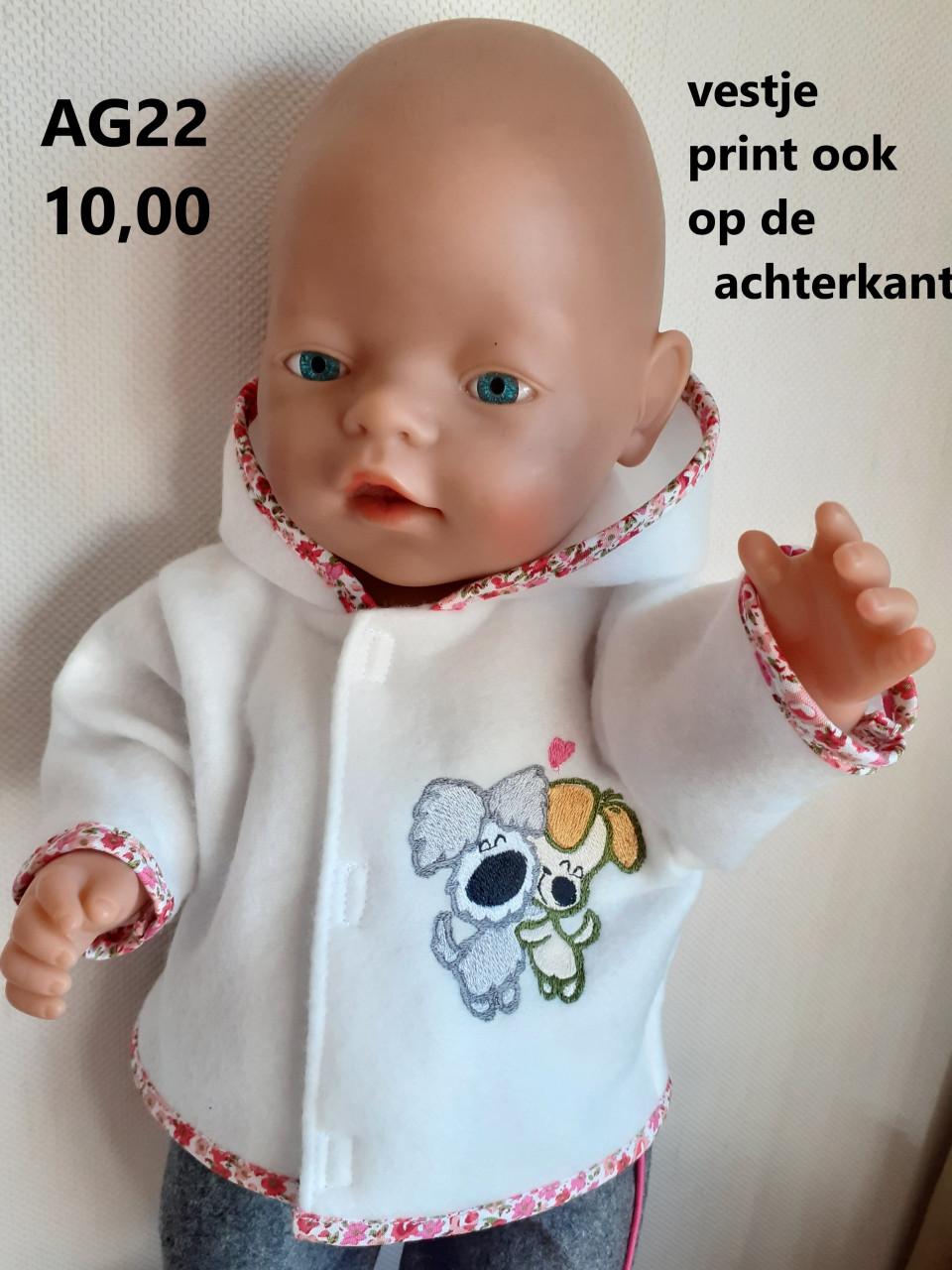 Poppenkleertjes baby born. Vestje Woezel en Pip. Opbrengst KiKa.
