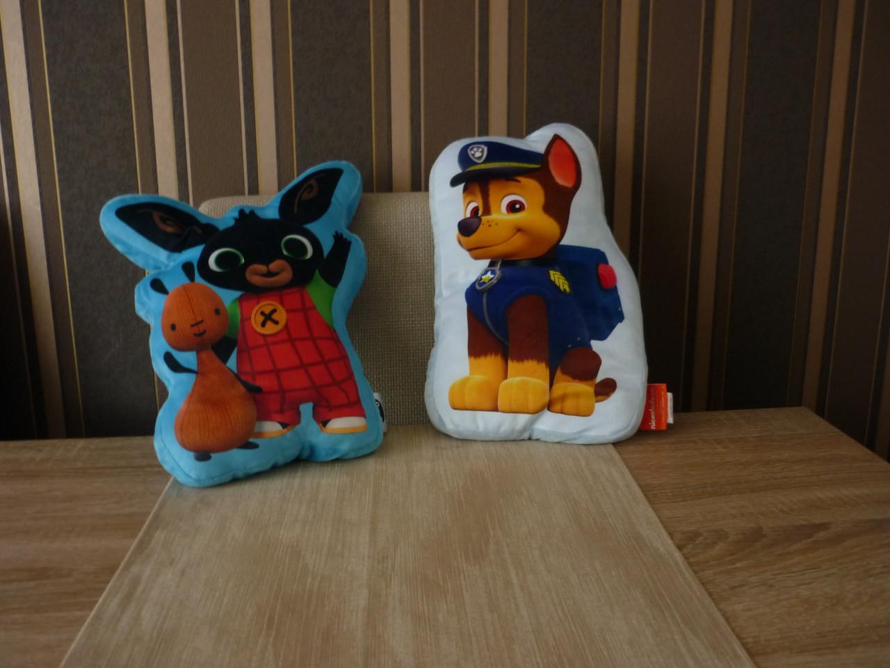 TWEE KUSSENS