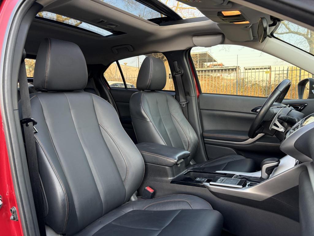 Mitsubishi Eclipse Cross 1.5 di-t instyle meest luxe uitvoering incl. trekh