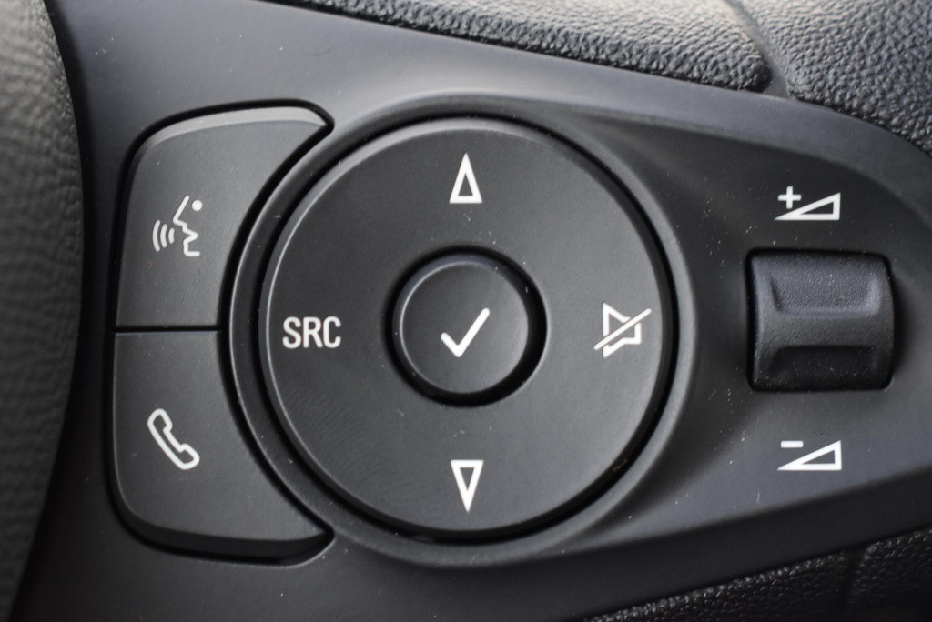 Opel Corsa 1.2 edition 75 pk | cruise| apple carplay/android auto | lmv | b