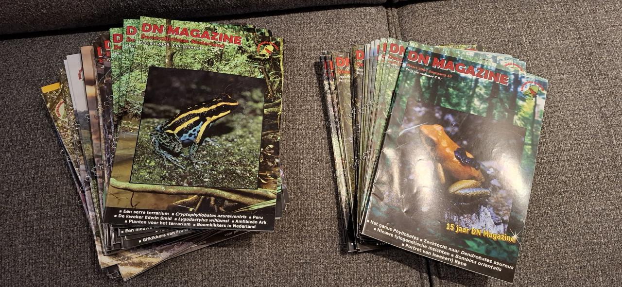DN Dendrobatidae magazines