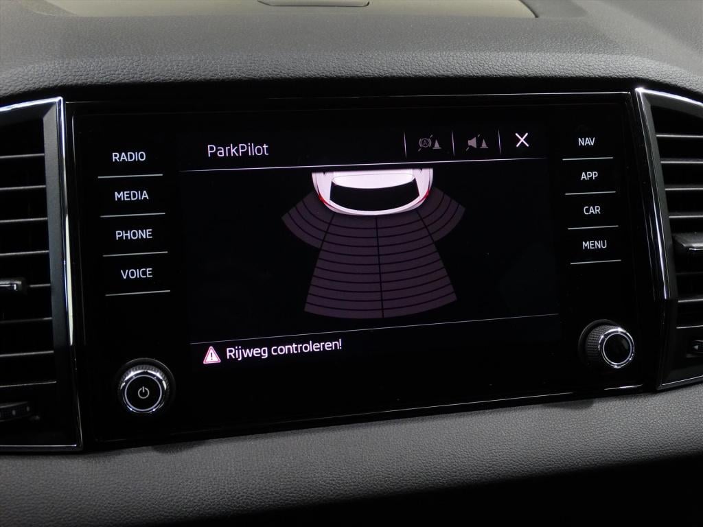 Skoda Karoq 1.0 tsi greentech 115pk ambition business