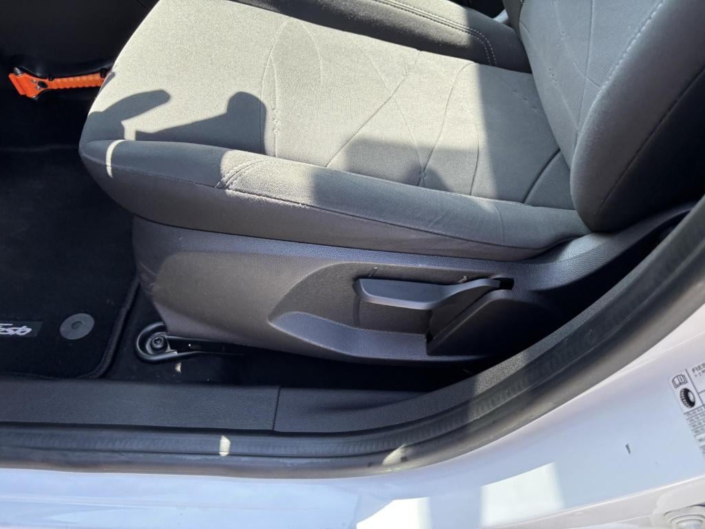 Ford Fiesta 1.0 style