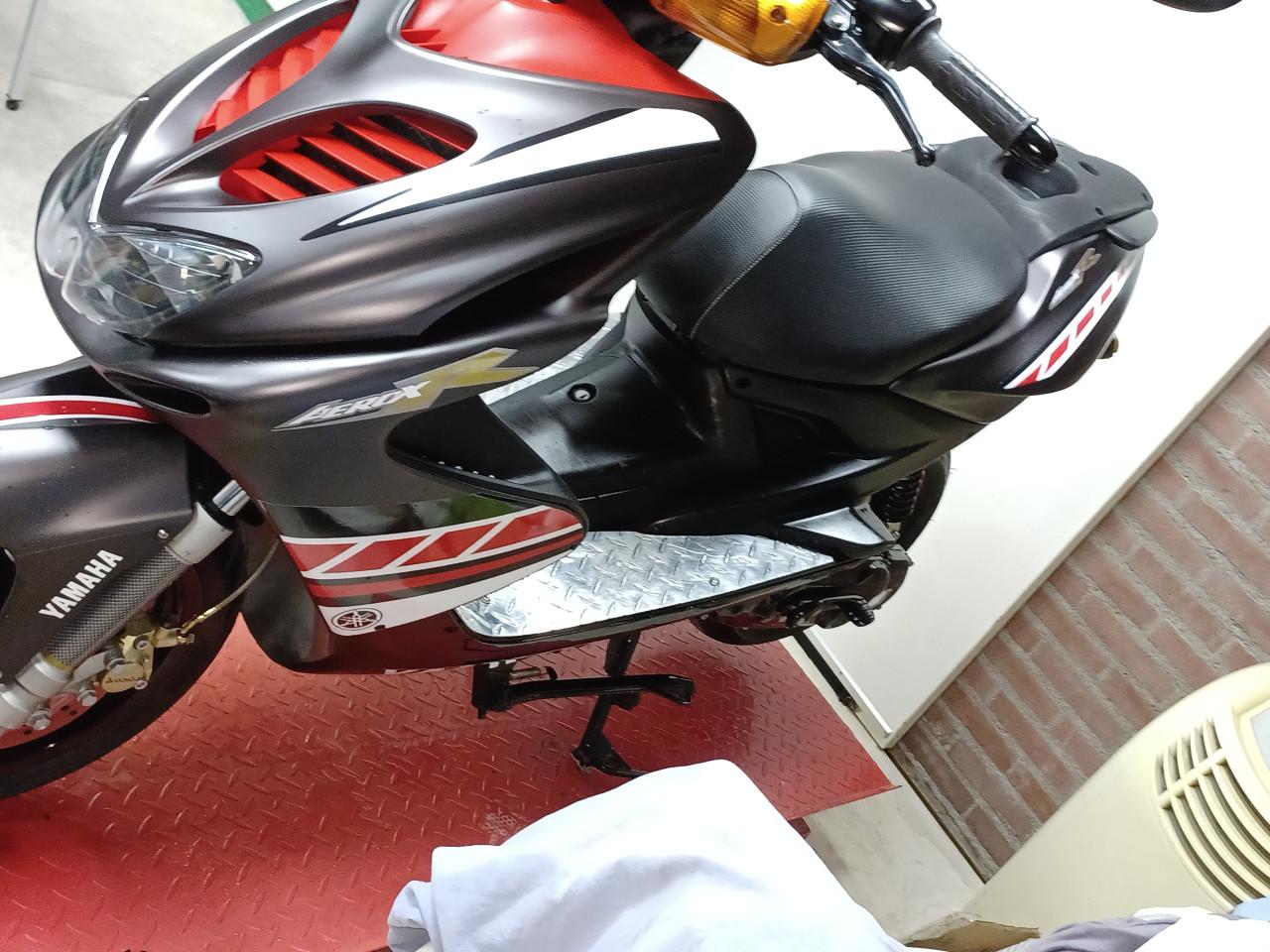 YAMAHA AEROX KAPPENSET ORIGINEEL.!