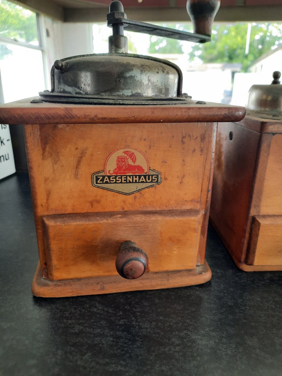 "Zassenhaus" koffiemolens 5 stuks.