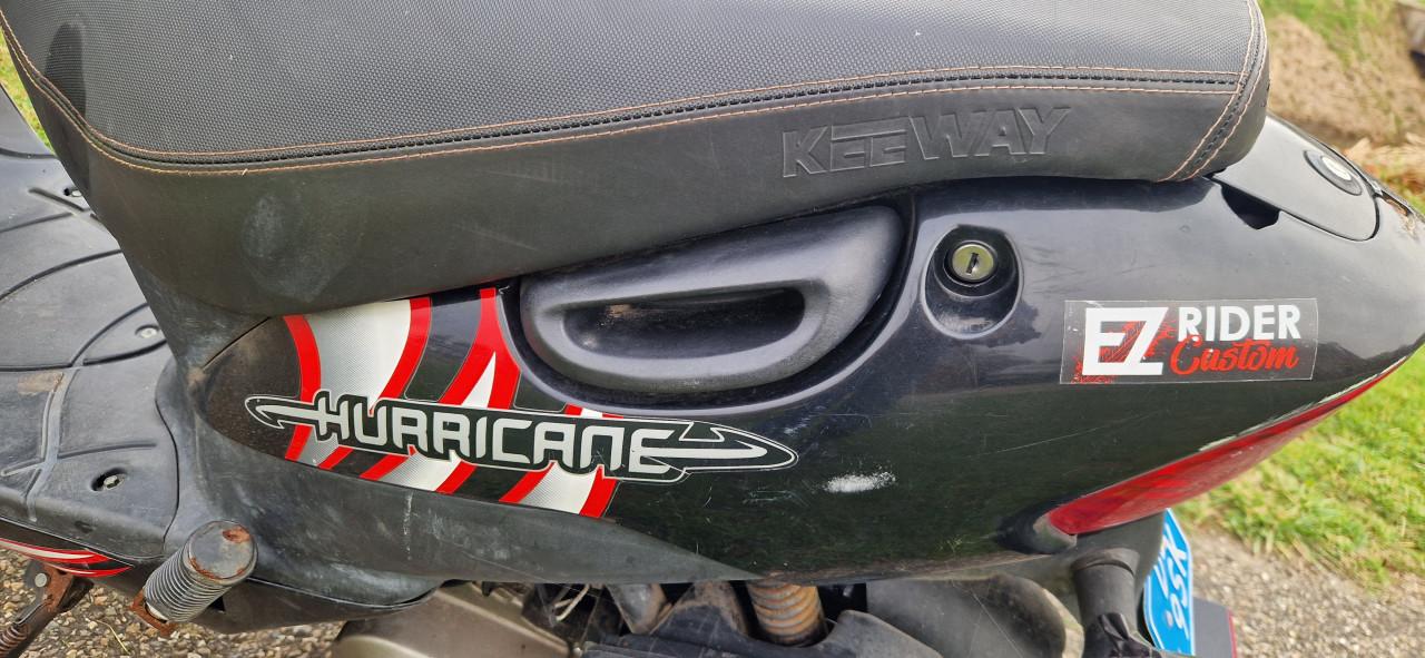 Goedkope KEEWAY scooter, type Hurricane