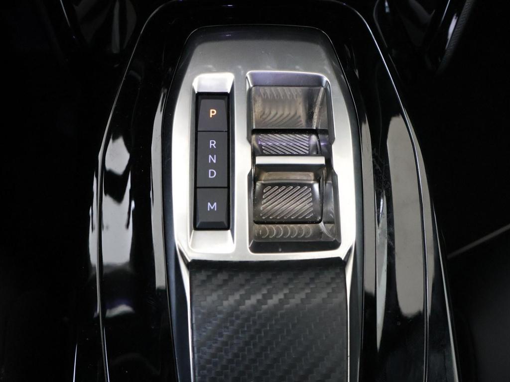 Peugeot 2008 1.2 hybrid 145 allure