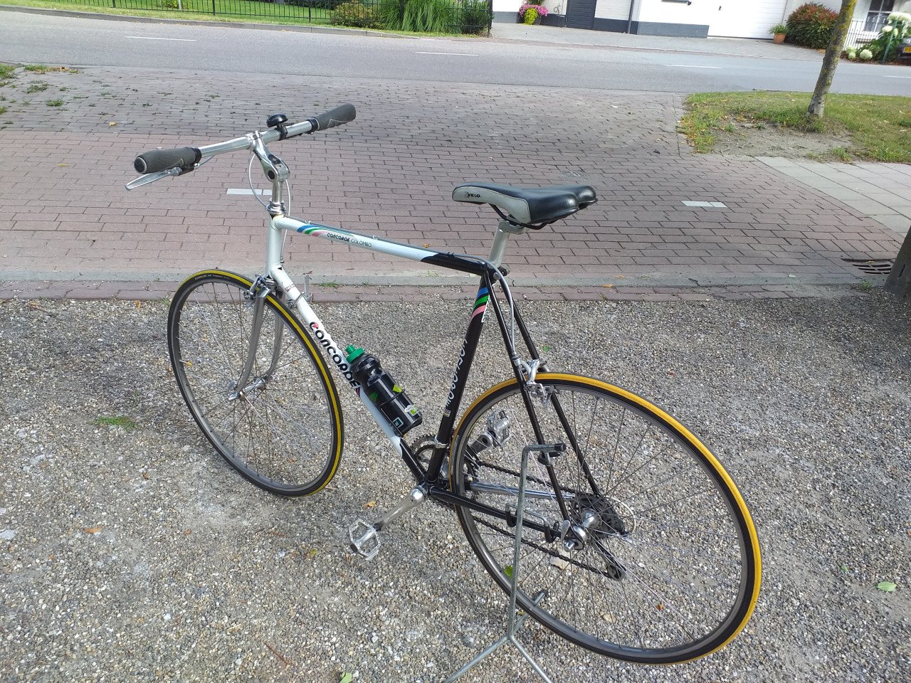 """"MOOIE CONCORDE COLOMBO RACE TOERFIETS""""