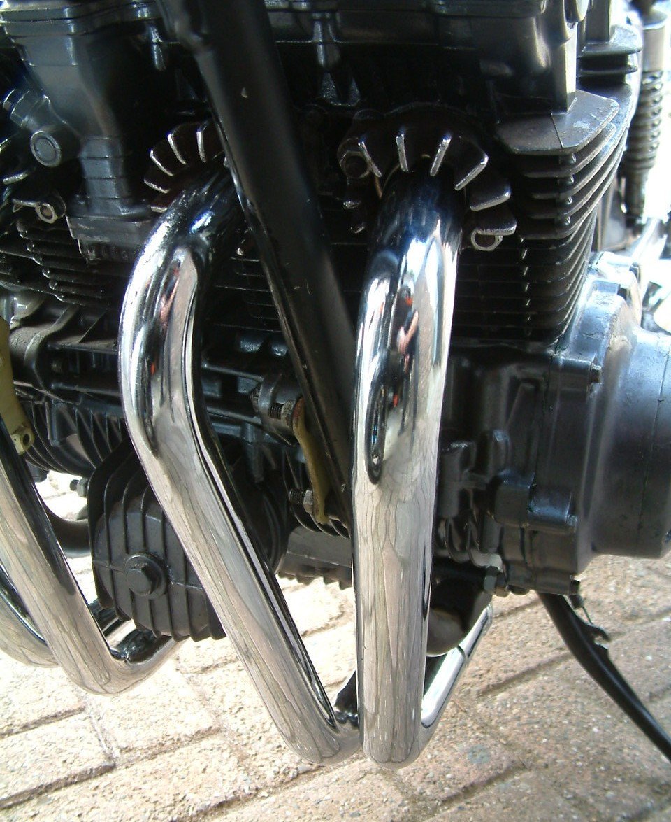 Honda cb 750 K   1980  60000 km -weet niet of ze naar deze motor wel kijken