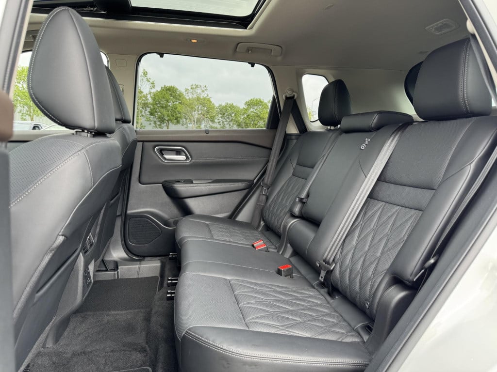 Nissan X-Trail 1.5 e-4orce tekna plus 4wd | panoramadak | nappa leder | bos