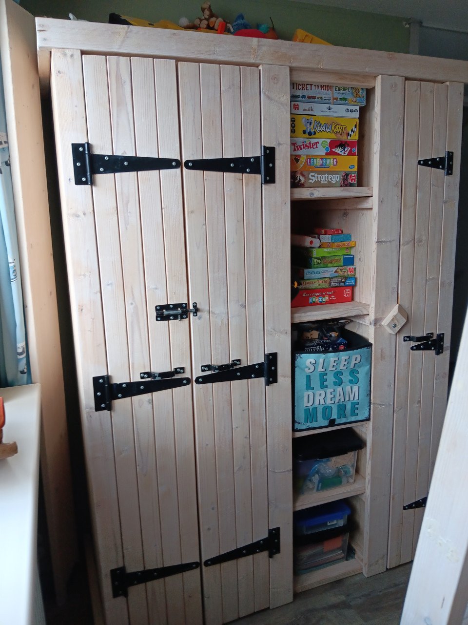Steigerhouten Kast