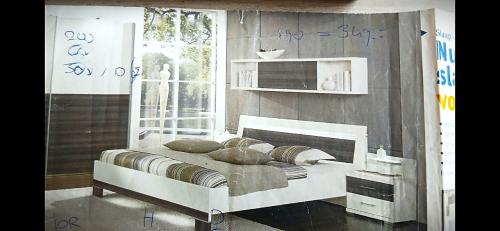 Slaapkamer bed 180x 200 2 nachtkastjes kledingkast schuifdeur set wit hout