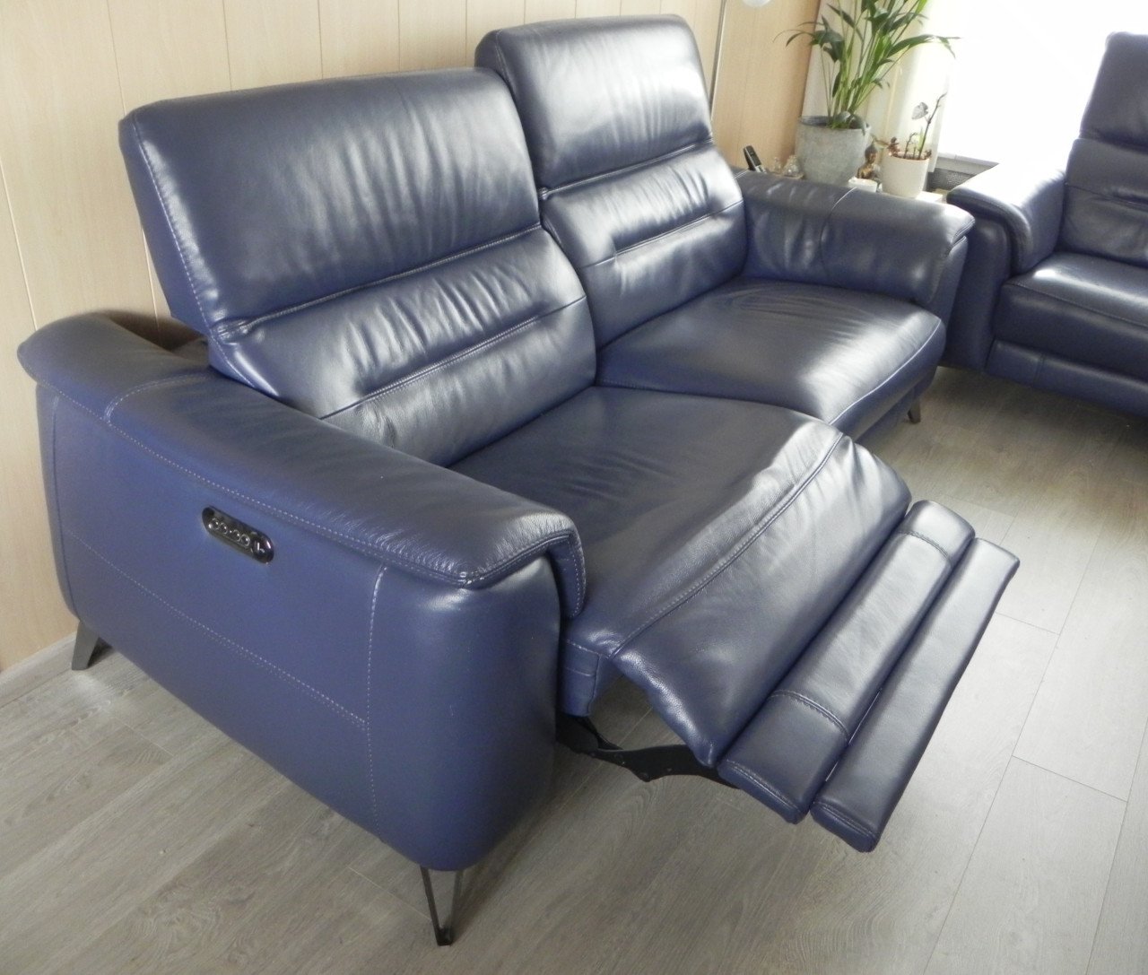 Te koop 2 ½ en 2 zits lederen bankstel