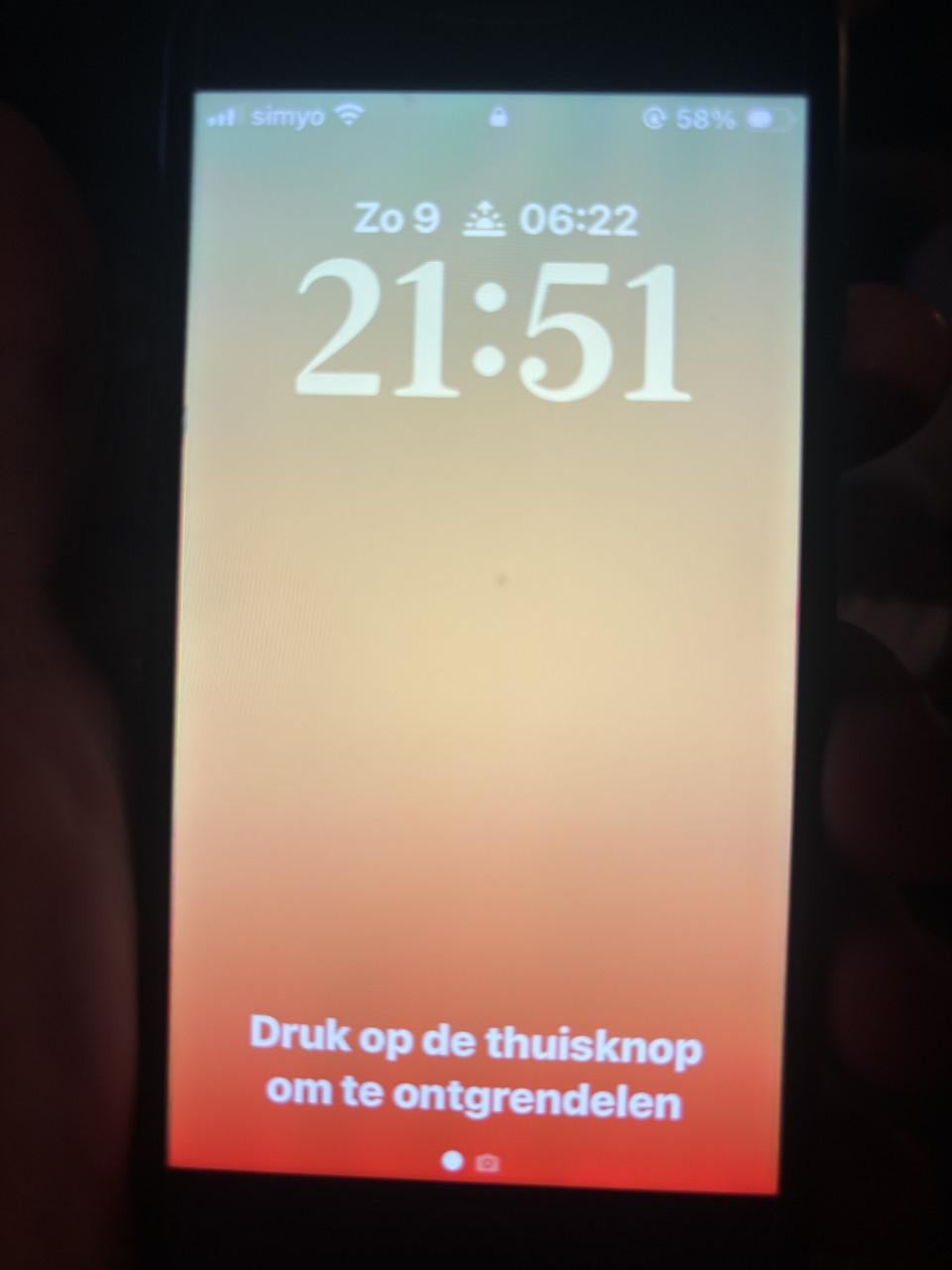 IPhone SE 2022 zwart nieuwstaat