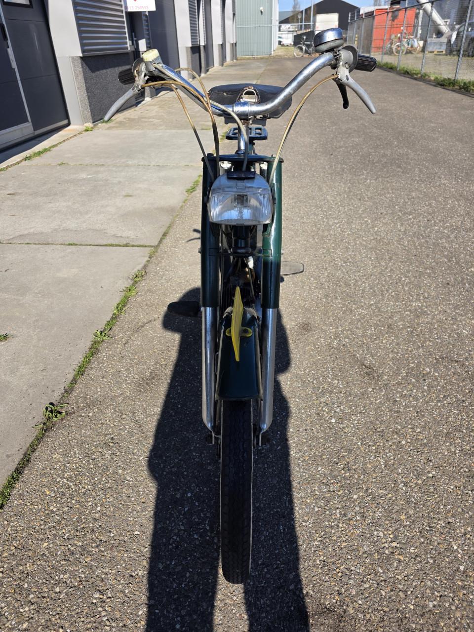 Mooie oldtimer Sparta-matic uit 1969. Met een goed lopende 48cc JLO motor.