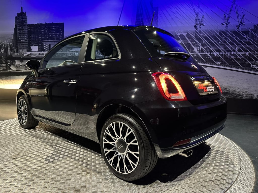 Fiat 500 1.0 hybrid dolcevita 1.0 hybrid *panoramadak*applecarplay*clima*