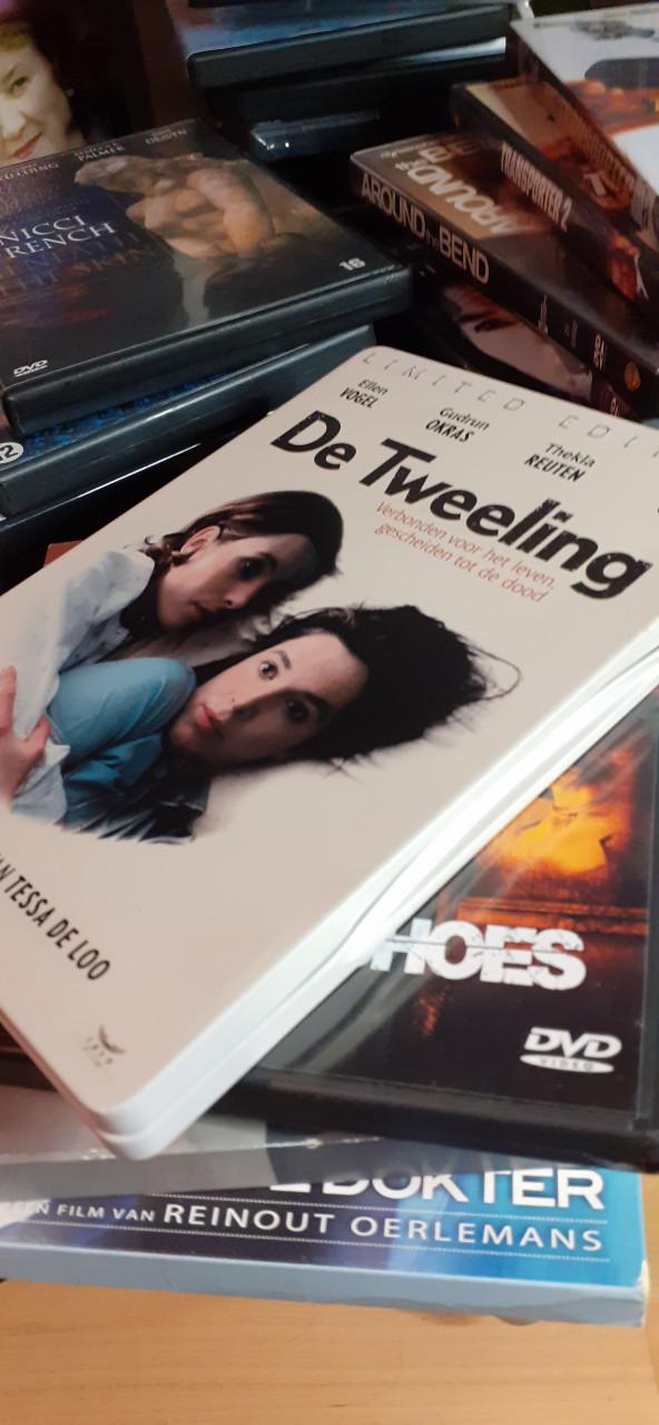 Dvd,s banaanen doos vol