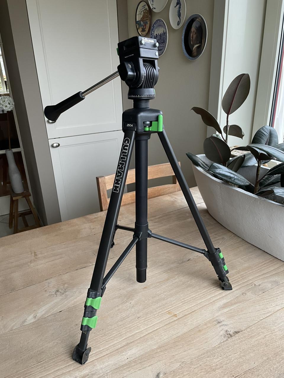 Te Koop: Cullmann 2504 Aluminium statief.