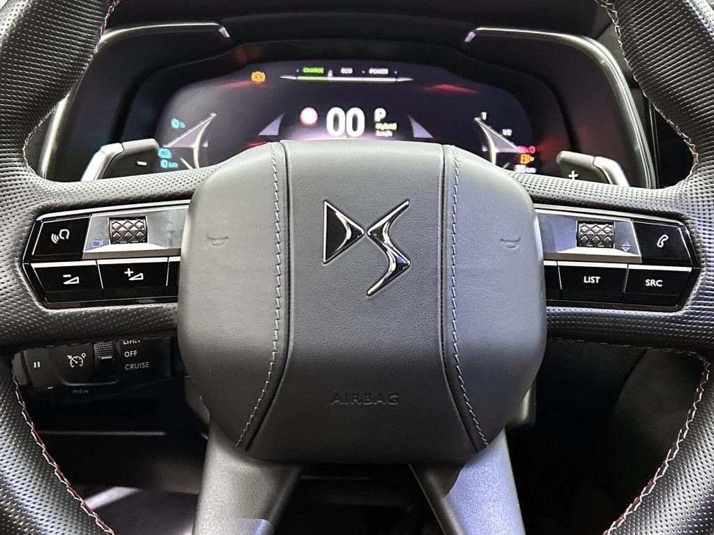 Ds Ds 7 e-tense 300pk 4x4 performance line+ | alcantara | 20" lichtmetaal |