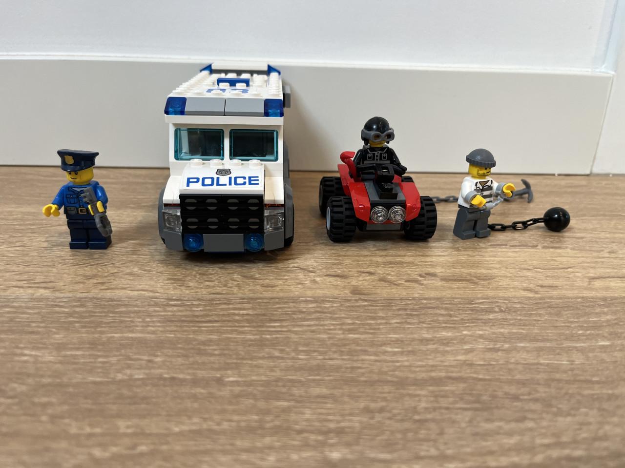 LEGO gevangenen transport voertuig