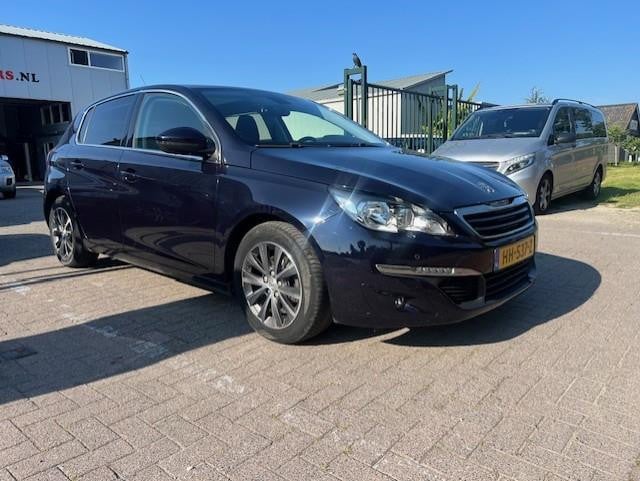 Peugeot 308 1.6 bluehdi blue lease executive