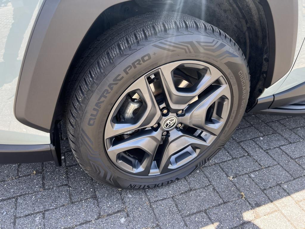 Toyota Rav4 2.5 hybrid awd adventure | innovation pack | full option