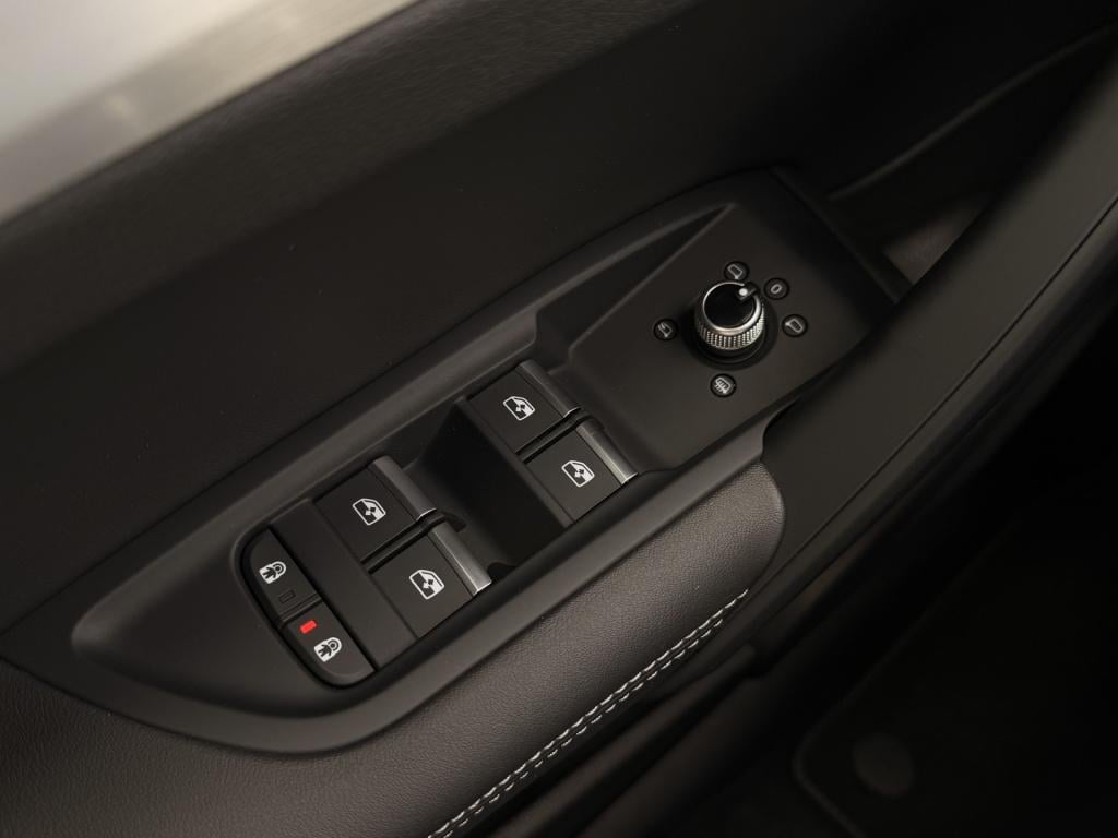 Audi Q5 50 tfsi e s edition | soh 90% | elek. trekhaak | cruise | apple car