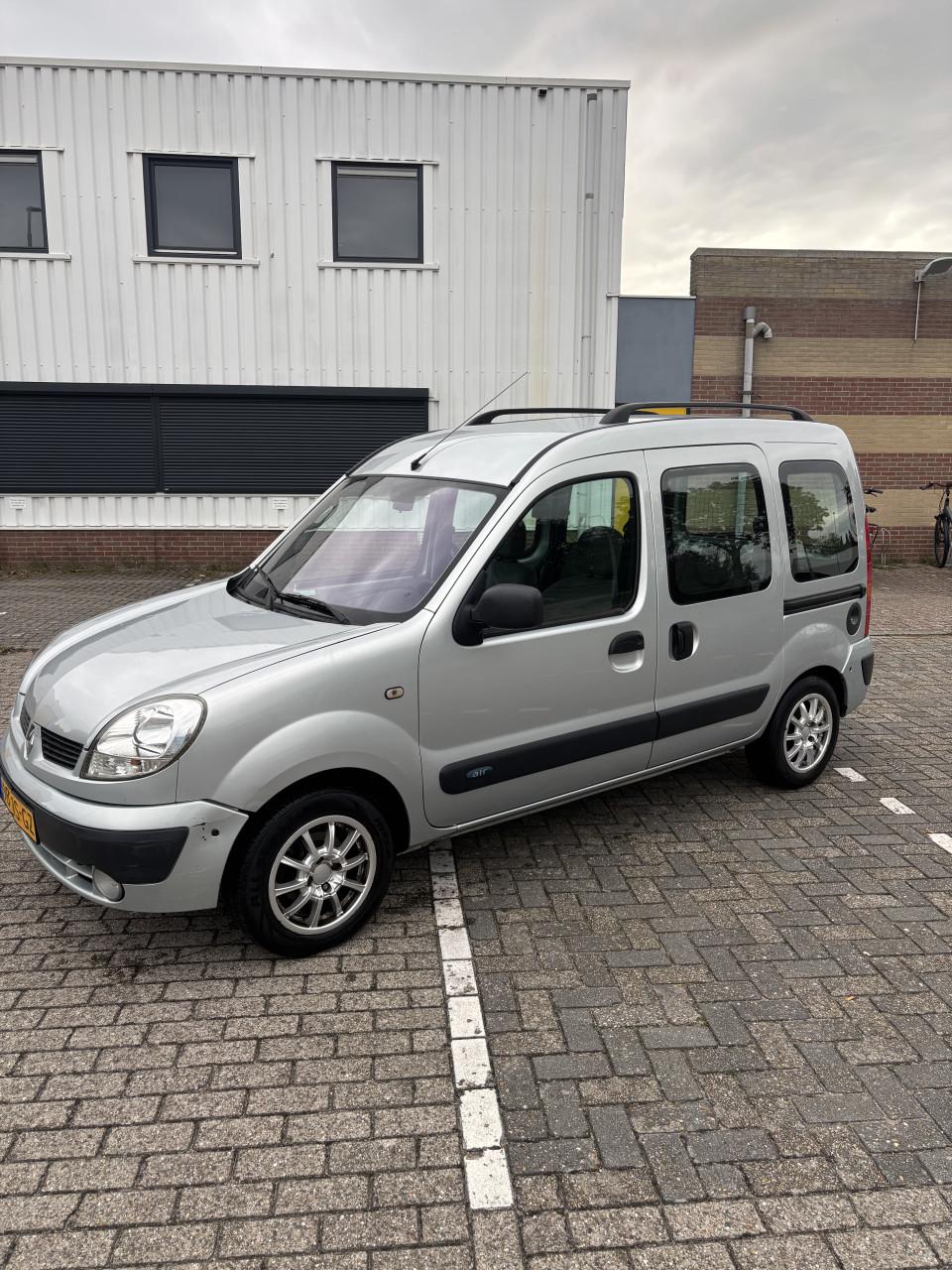 Renault Kangoo 1.6 16V Air 2004 2x schuifdeur