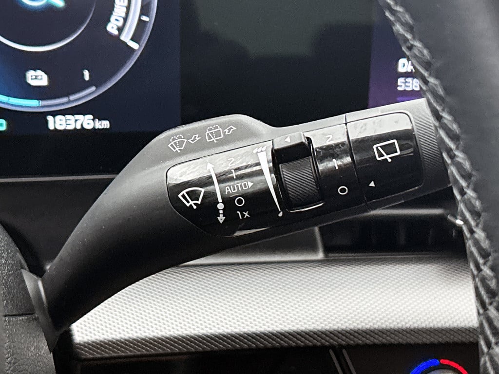 Kia Sportage 1.6 t-gdi plug-in hybrid awd dynamicline | sidebars | lichtmet